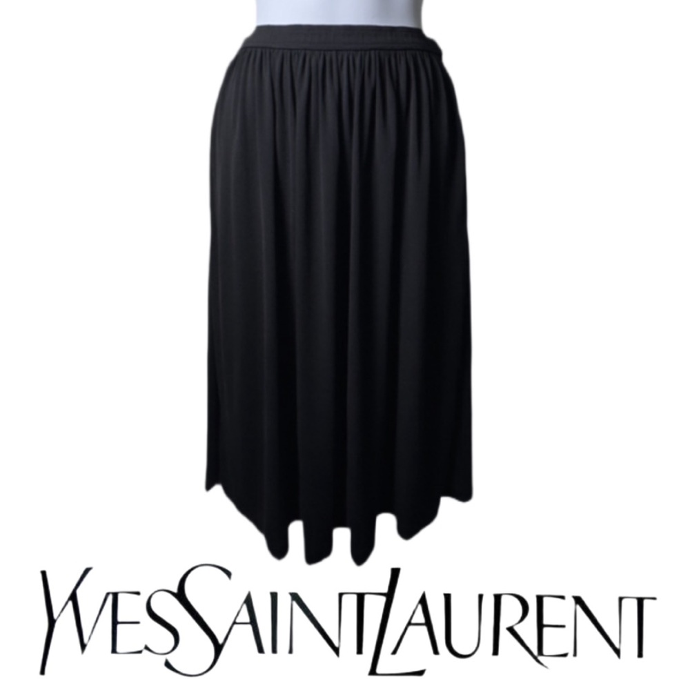 SAINT LAURENT Paris  | Vintage YSL Black A-Line Full Knee Length Skirt vacation